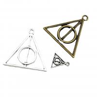 Zinc Alloy Jewelry Pendants, Triangle, plated, DIY & hollow Approx 