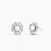 Freshwater Pearl Stud Earring, Zinc Alloy, with Freshwater Pearl, Daisy, polished, fashion jewelry & for woman 5mm 