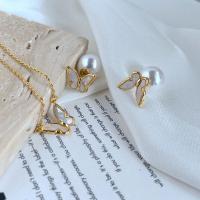Brass Jewelry Set, with White Shell & Plastic Pearl, Butterfly, real gold plated, fashion jewelry & for woman, golden Approx 45 cm [