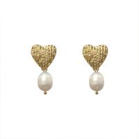 Freshwater Pearl Brass Earring, with Freshwater Pearl, 14K gold plated, fashion jewelry & for woman, two different colored, 25mm [