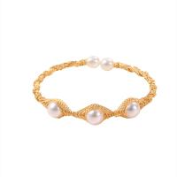 Cultured Freshwater Pearl Brass Bracelet, with Freshwater Pearl, gold color plated, fashion jewelry & for woman Approx 18 cm 