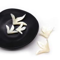 White Shell Pendants, Leaf, Carved, DIY, white, 25x30- 