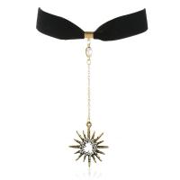 Fashion Choker Necklace, Zinc Alloy, with Velour & Crystal, with 7CM extender chain, gold color plated, fashion jewelry & for woman & with rhinestone Approx 30 cm 