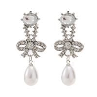 Plastic Pearl Zinc Alloy Earring, with Plastic Pearl, Bowknot, plated, for woman & with rhinestone 