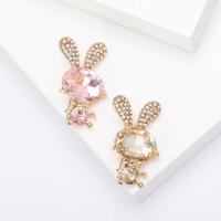 Crystal Brooch, Zinc Alloy, with Crystal, Rabbit, gold color plated, fashion jewelry & for woman & with rhinestone 
