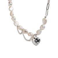 Plastic Pearl Necklace, Zinc Alloy, with Plastic Pearl, fashion jewelry & for woman Approx 45 cm 