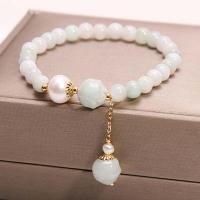 Bracelets perles de pierres semi-précieuses, jade, avec perle d'eau douce cultivée & alliage de zinc, Rond, Placage de couleur d'or, bijoux de mode & unisexe, couleurs mélangées, 8mm Environ 18 cm, Vendu par PC[