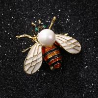 Plastic Pearl Brooch, Zinc Alloy, with Plastic Pearl, Bee, gold color plated, fashion jewelry & Unisex & enamel & with rhinestone, mixed colors, 26-35mm 