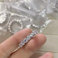 Anneau de diamant d'alliage de zinc sans nickel, bijoux de mode & normes différentes pour le choix & avec strass, Vendu par PC