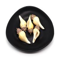 Trompette Shell pendentif en laiton, coquille de trompette, avec argile & laiton, conque, Placage de couleur d'or, DIY Vendu par PC