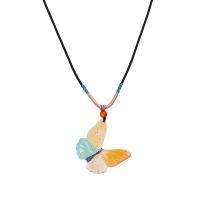 Collier acrylique, avec corde de cire, papillon, fait à la main, Réglable & bijoux de mode & pour femme, plus de couleurs à choisir Environ 64.6 cm, Vendu par PC