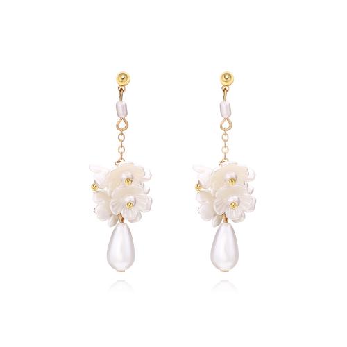 Plastic Pearl Zinc Alloy Earring, with Zinc Alloy, Flower, gold color plated, fashion jewelry & for woman, white 