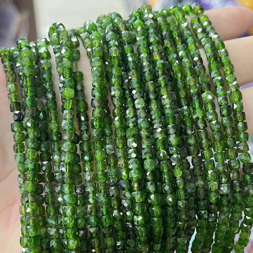 Diopsid Perlen, Quadrat, DIY & facettierte, grün, 4mm, Länge:ca. 38 cm, verkauft von Strang