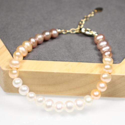 Cultured Freshwater Pearl Brass Bracelet, with Freshwater Pearl, with 5cm extender chain, 18K gold plated, fashion jewelry & for woman Approx 17 cm 