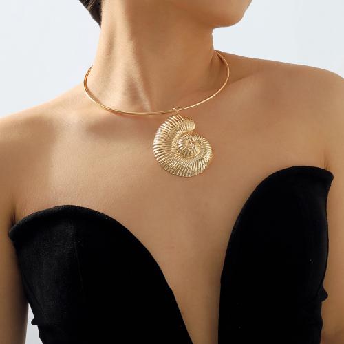 Zinc Alloy Necklace, Conch, plated, fashion jewelry & for woman 