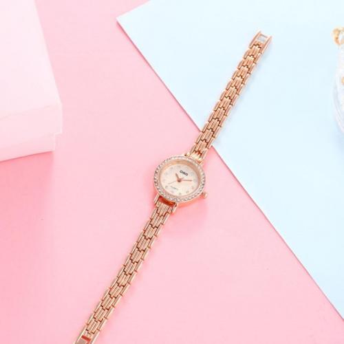 Women Wrist Watch, Zinc Alloy, with Glass, fashion jewelry & Chinese movement & for woman Dial diameter 25mm, thickness :8mm. Approx 180 cm 