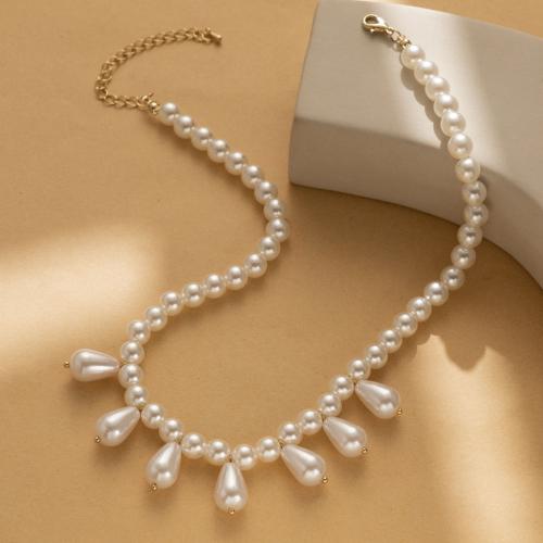 Plastik-Perlenkette, Kunststoff Perlen, mit Zinklegierung, mit Verlängerungskettchen von 2.76 Inch, plattiert, Modeschmuck & für Frau, weiß, Länge:ca. 14.57 ZollInch, verkauft von PC