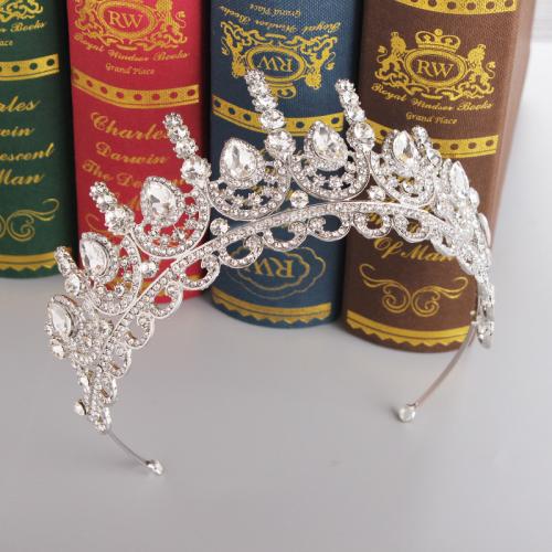 Bridal Tiaras, Zinc Alloy, with Crystal, fashion jewelry & for woman & with rhinestone, silver color, height 65mm, arc length 330mm 