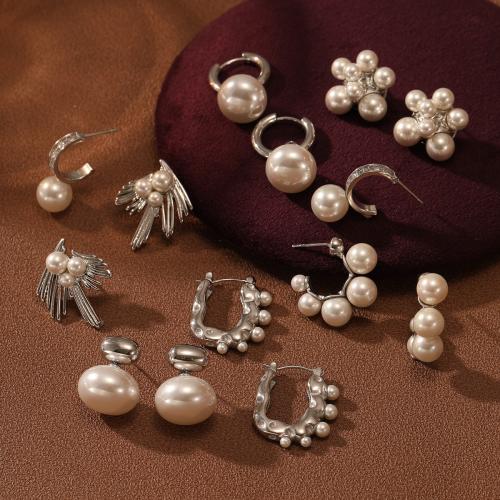 Boucle d'oreille perle Stud en acier inoxydable, Acier inoxydable 304, avec perle de plastique, Placage, styles différents pour le choix & pavé de micro zircon & pour femme, argent, Vendu par paire