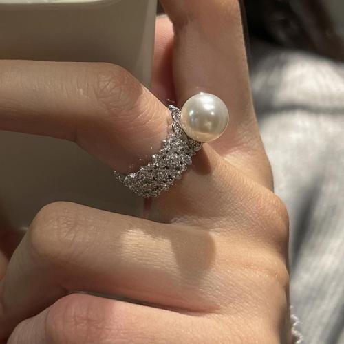 Cubic Zirconia Micro Pave Brass Finger Ring, with Plastic Pearl, fashion jewelry & micro pave cubic zirconia & for woman US Ring 