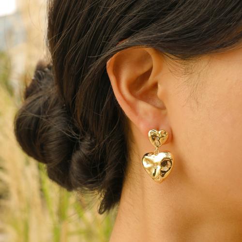 Boucles d'oreilles en laiton zircon cubique pavent, coeur, Placage, bijoux de mode & pavé de micro zircon, doré Vendu par paire