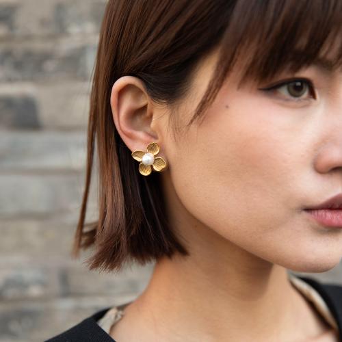 Stainless Steel Stud Earring, 304 Stainless Steel, with Plastic Pearl, Flower, plated, fashion jewelry, golden, 18.6mm 