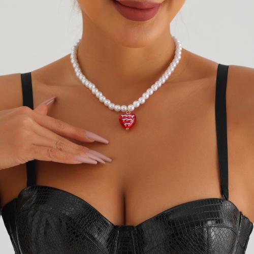 Plastic Pearl Necklace, Zinc Alloy, with Plastic Pearl, Heart, gold color plated, for woman, red 