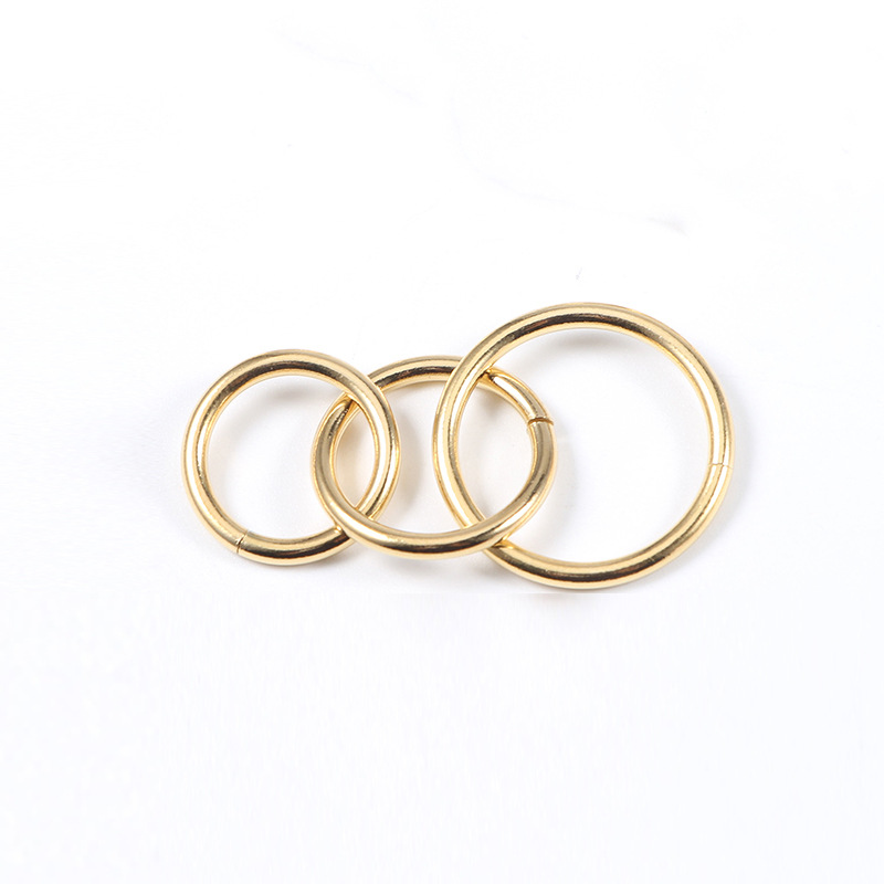 Three rings gold