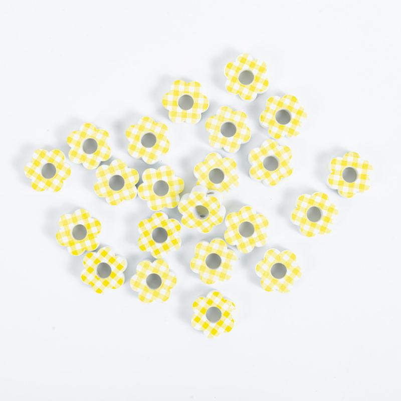 Yellow flower 25mm
