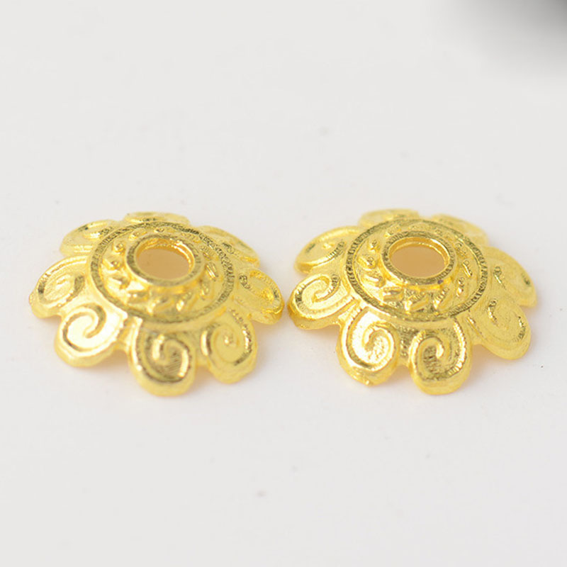 Gold, diameter about 12mm, hole 2mm