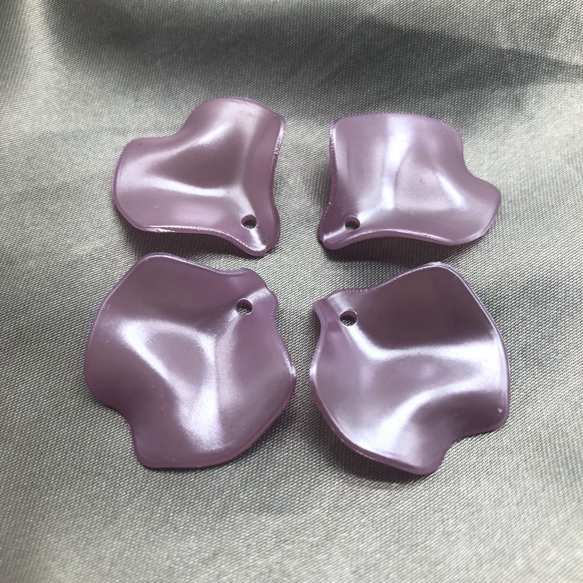 light purple 15x16mm