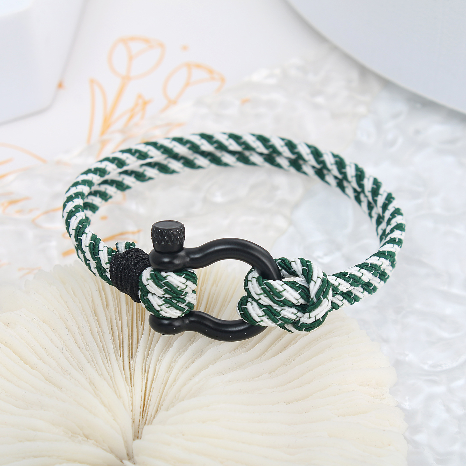 White green 19CM in circumference Love Mom