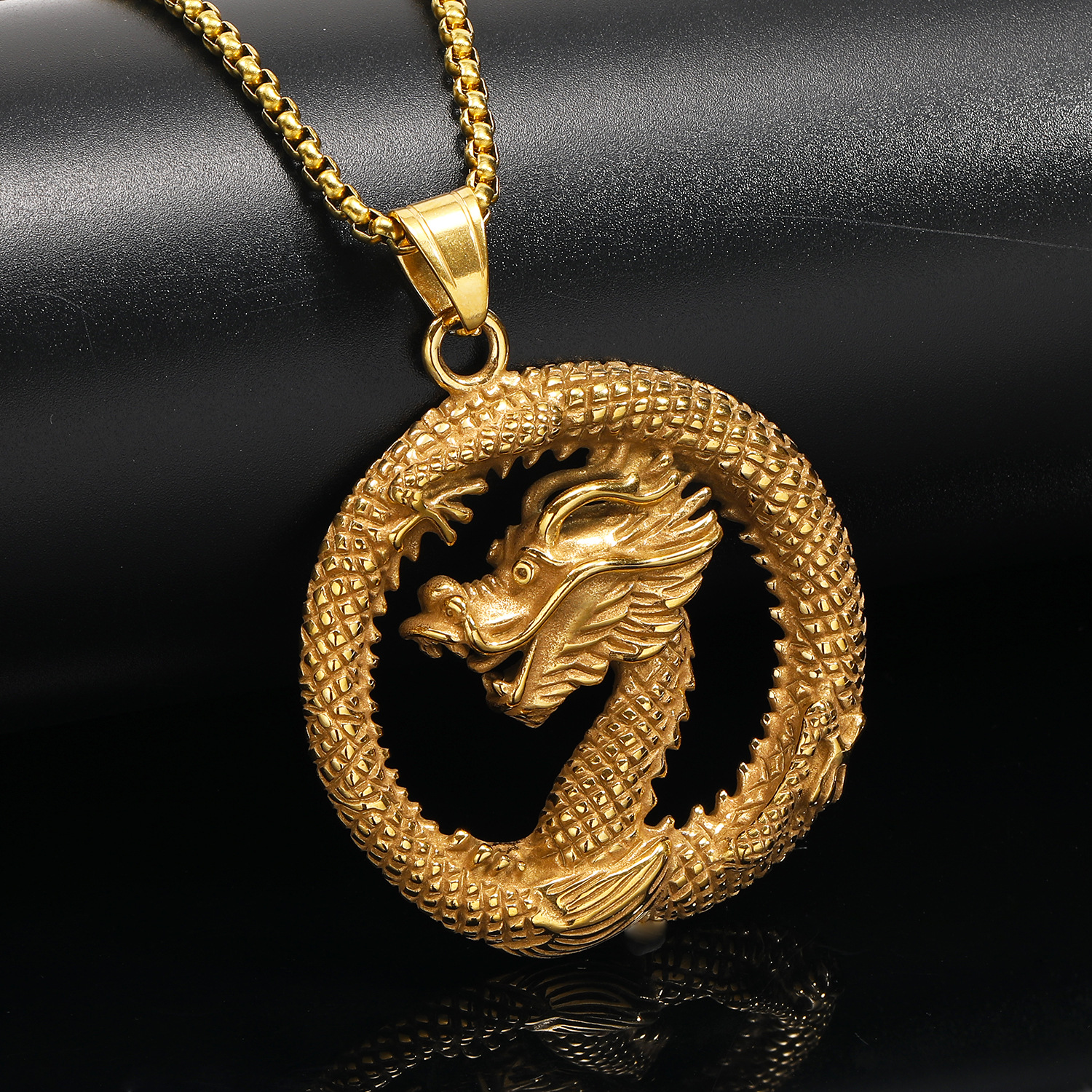 Gold pendant + gold 60CM square pearl chain