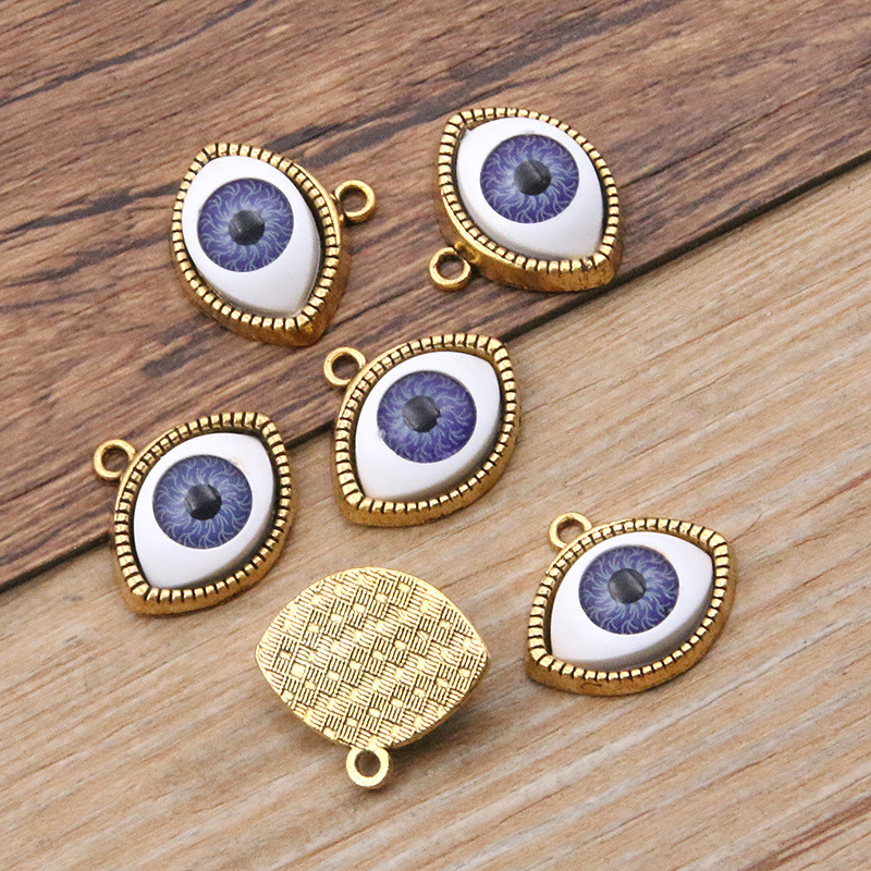 Antique gold color-Purple eyes