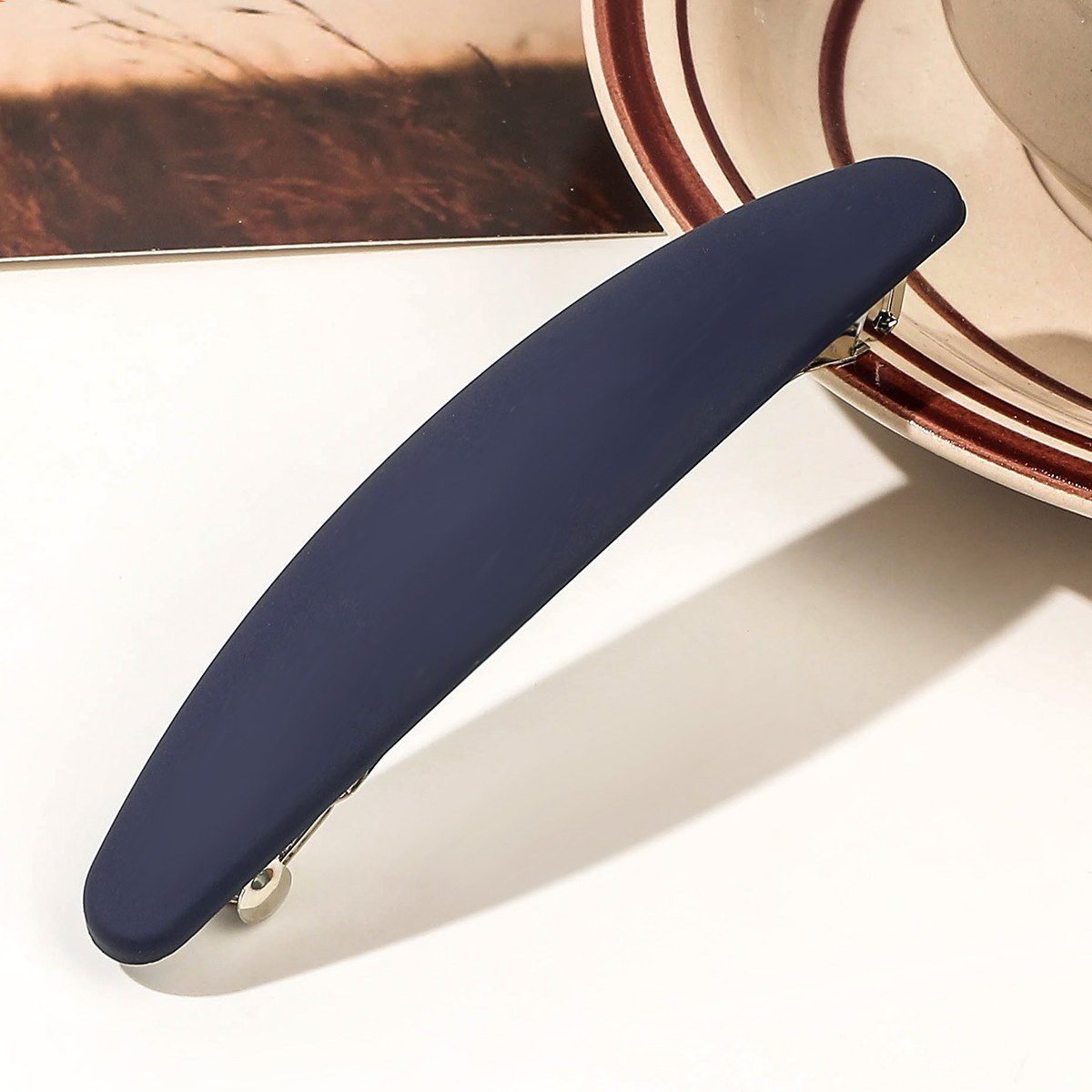 10.5cm oval spring clamp - Navy blue
