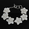 Natural White Shell Bracelet, Brass, with White Shell & Freshwater Pearl, Flower, platinum color plated Approx 7.5 Inch 