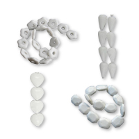 Perles en porcelaine blanche
