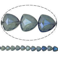 Klasse AA Kristallperlen, Kristall, Dreieck, bunte Farbe plattiert, facettierte & AA grade crystal, mehrere Farben vorhanden, 18x18x9mm, Bohrung:ca. 1mm, Länge:ca. 20.5 ZollInch, ca. 30PCs/Strang, verkauft von Strang