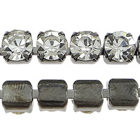 Brass Rhinestone Claw cadena, metal, chapado, hecho a mano & con diamantes de imitación, más colores para la opción, 4x4mm, longitud:100 m, Vendido por Grupo