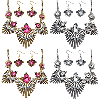 Statement Jewelry Sets, Zinc Alloy, earring & necklace, with Crystal, with 2.7Inch extender chain, plated, twist oval chain & faceted & with rhinestone nickel, lead & cadmium free  Approx 18.1 Inch 