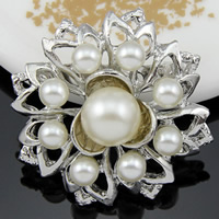 Broche de perle en verre, alliage de zinc, avec perle de verre, fleur, Placage de couleur platine, blanc, protéger l'environnement, sans nickel, plomb et cadmium Vendu par sac