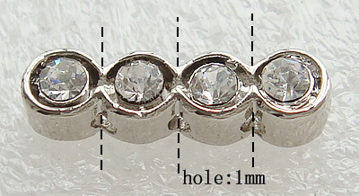 Barra separadora de diamantes de imitación, con aleación de zinc, chapado, enchapado grueso más que los 3μm & 3-aro & con diamantes de imitación de Mideast, más colores para la opción, libre de níquel, 18x5mm, agujero:aproximado 1mm, Vendido por UD