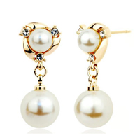 Plastic Pearl Zinc Alloy Earring, with Plastic Pearl, gold color plated, with rhinestone 