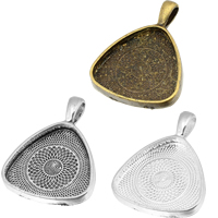 Zinc Alloy Pendant Cabochon Setting, Triangle, plated Approx 7mm, Inner Approx 25mm 
