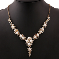 Collar de perlas de plástico, aleación de zinc, con Perlas plásticas, con 1.5Inch extender cadena, chapado en color dorado, cadena Rolo & con diamantes de imitación, 80mm, longitud:aproximado 15.7 Inch, Vendido por Sarta