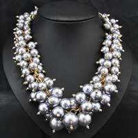 Perlas de plástico ABS collar, con cadena de hierro, chapado en color dorado, gris, 30-40mm, longitud:aproximado 19 Inch, Vendido por Sarta