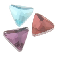 Cabujón de cristal facetado, Vidrio, Triángulo, espalda plana & facetas, más colores para la opción, 6x6x3mm, 500PCs/Bolsa, Vendido por Bolsa