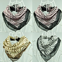 Квадратный шарф, Шифон, Квадратная форма, в полоску, разноцветный продается Strand