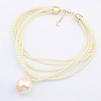 ABS-Kunststoff-Perlen Halskette, Zinklegierung Karabinerverschluss, mit Verlängerungskettchen von 5cm, rund, Multi-Strang, weiß, 25mm, Länge:ca. 17.5 ZollInch, verkauft von Strang