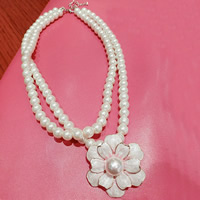 ABS-Kunststoff-Perlen Halskette, mit Zinklegierung, mit Verlängerungskettchen von 5cm, Blume, goldfarben plattiert, Emaille & 2 strängig, weiß, 40mm, Länge:ca. 15.5 ZollInch, verkauft von Strang
